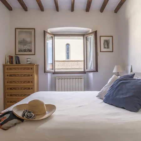 Il Presto Di San Martino شقة
